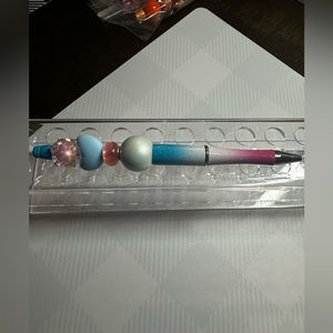 Beaded pen